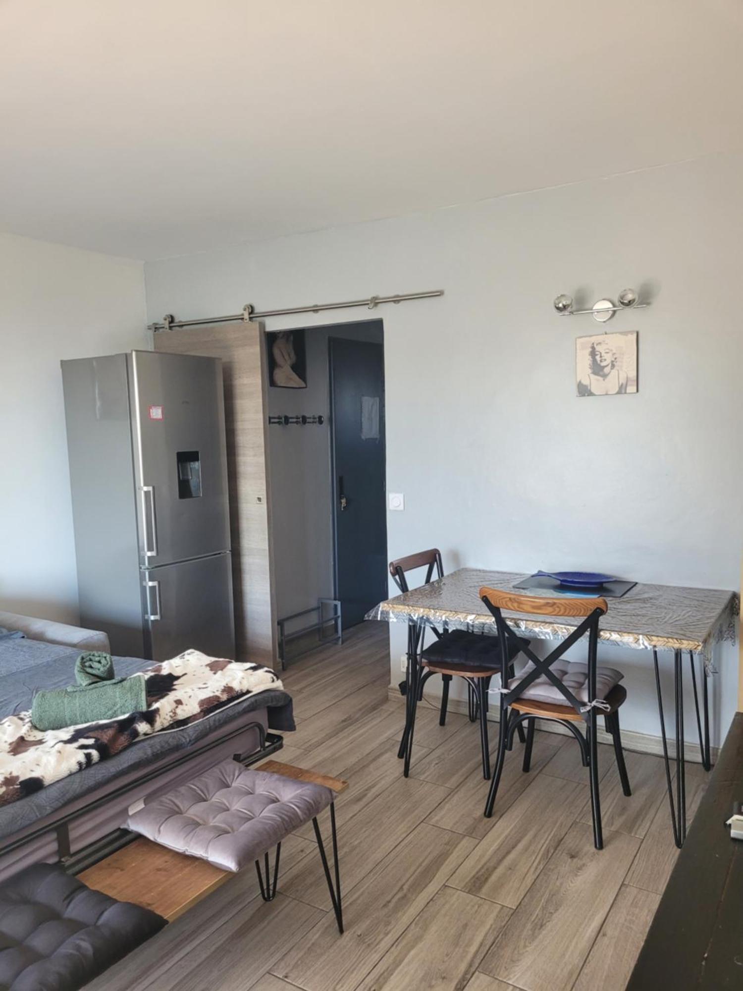 Studio Agay A 2 Pas Des Plages Saint-Raphaël Exteriör bild